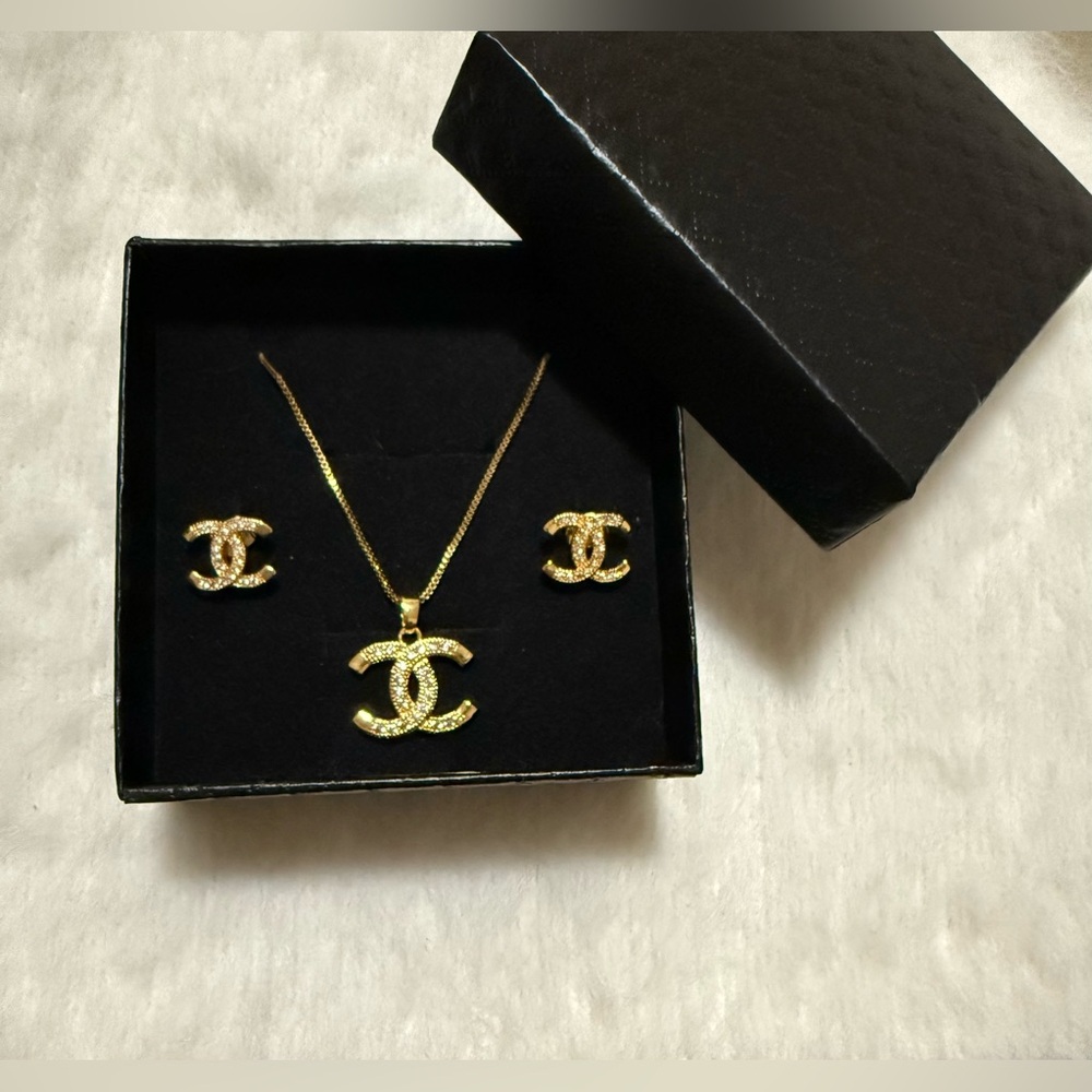 Luxury Thai Gold and Silver Women's Jewelry Set CC Initial Fashion Jewelry